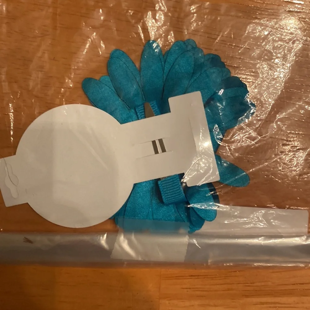 CWDKids Turquoise Flower Hair Clip - NEW never worn (from 2017)